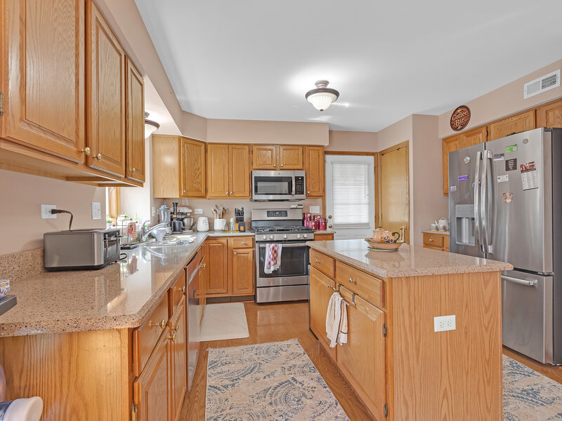 265 Biscayne Street Bloomingdale IL 60108