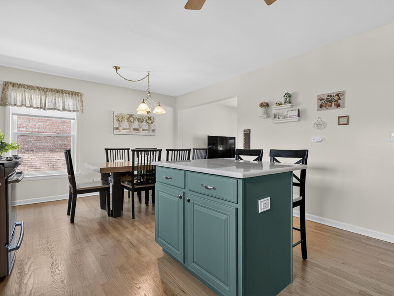 7005 W Sunnyside Avenue Norridge IL 60706