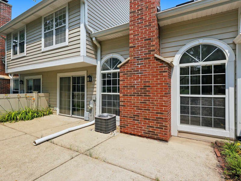 1537 Stevens Drive Schaumburg IL 60173