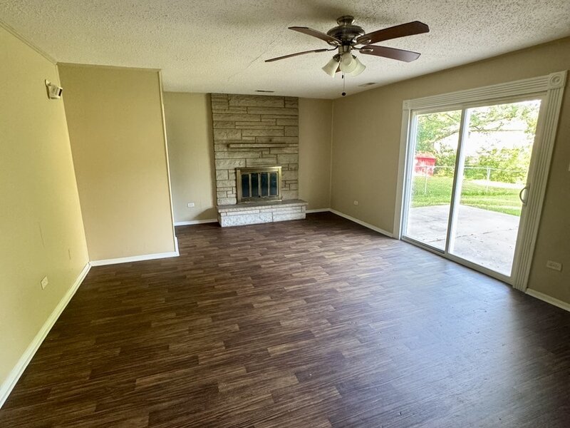 22421 Arquilla Drive Richton Park IL 60471