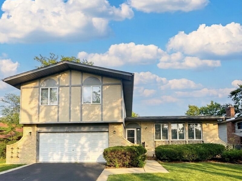 22421 Arquilla Drive Richton Park IL 60471