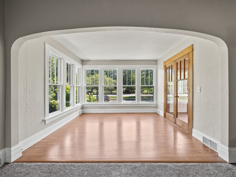108 W Central Park Avenue Davenport IA 52803