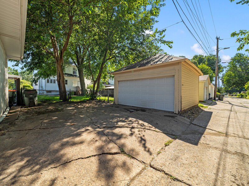 108 W Central Park Avenue Davenport IA 52803