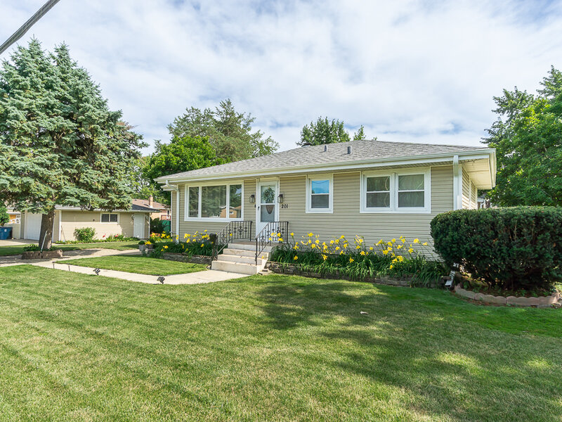 201 S Michigan Avenue Addison IL 60101