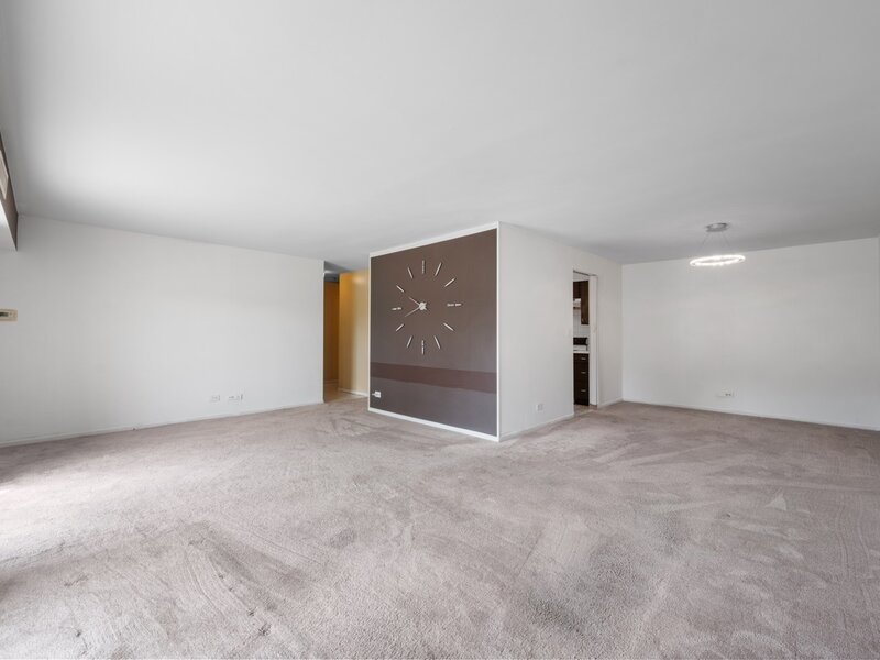 1515 Central Road Arlington Heights IL 60005