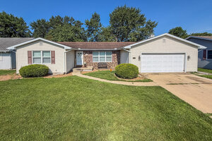 Photo of 1015 Cambridge Drive Rantoul IL 61866