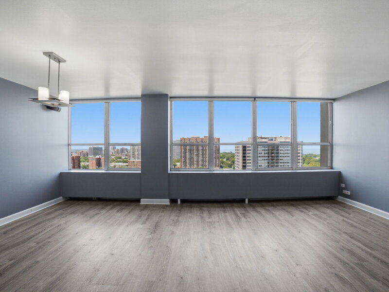 655 W Irving Park Road Chicago IL 60613