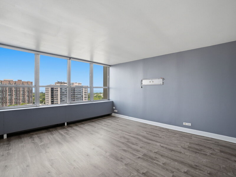 655 W Irving Park Road Chicago IL 60613