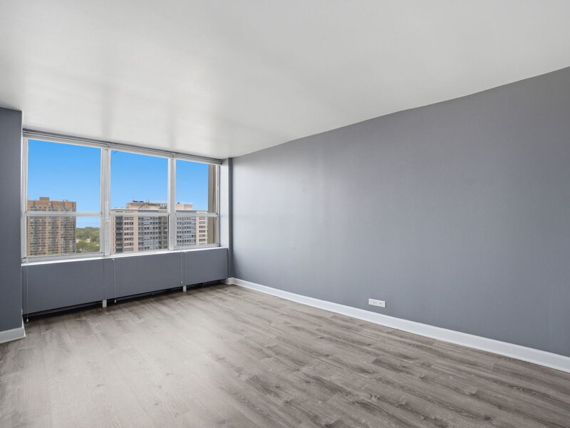 655 W Irving Park Road Chicago IL 60613