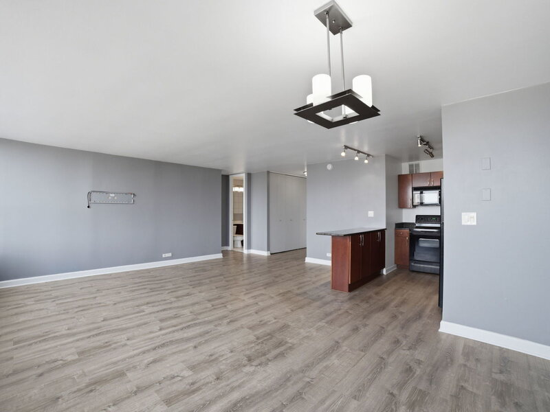 655 W Irving Park Road Chicago IL 60613