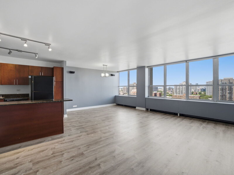 655 W Irving Park Road Chicago IL 60613