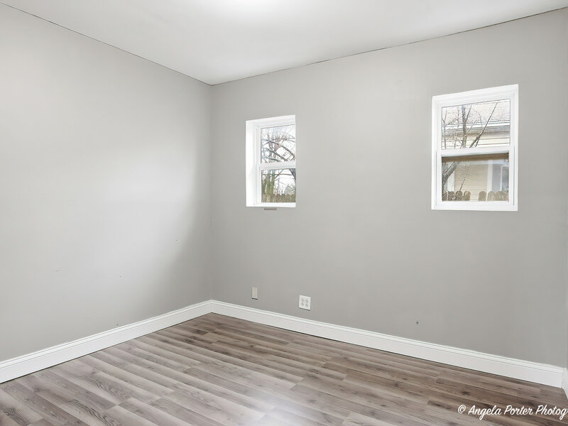 320 E Washington Street Round Lake Park IL 60073