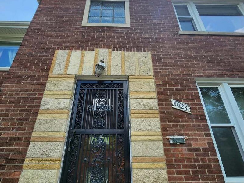 6723 S Euclid Avenue Chicago IL 60649