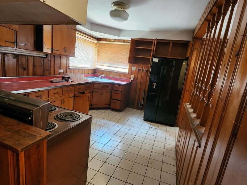 6723 S Euclid Avenue Chicago IL 60649