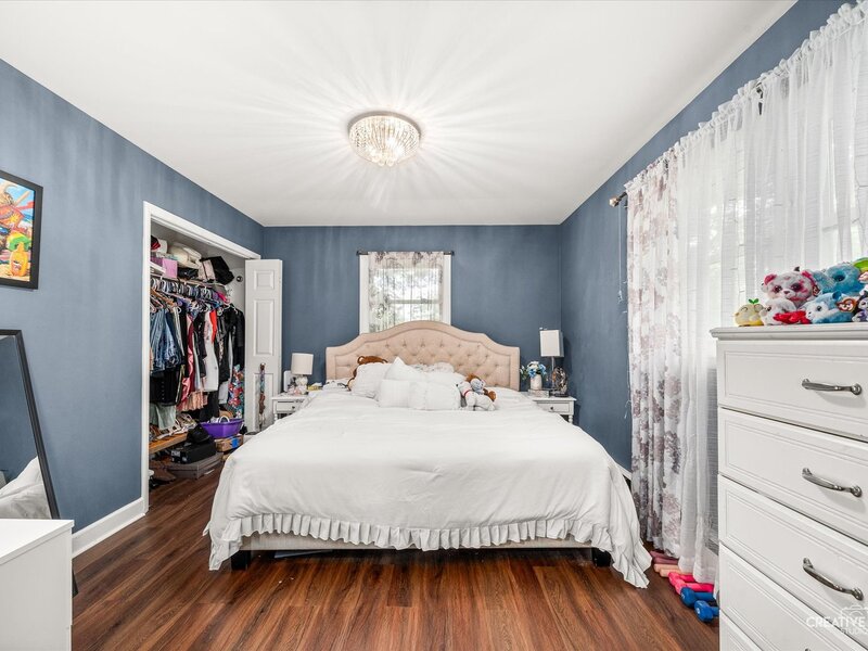 1108 Edwards Avenue St. Charles IL 60174