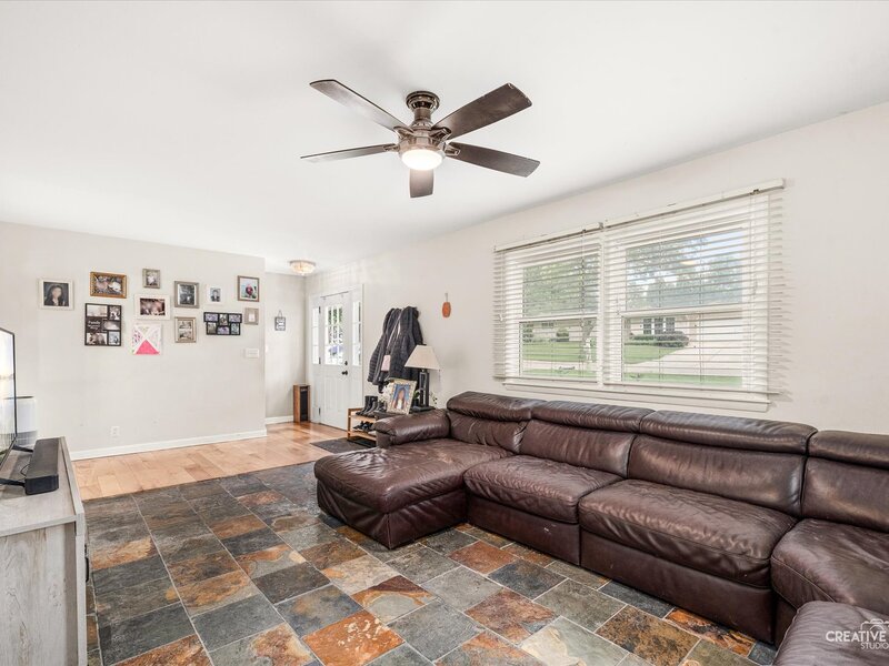 1108 Edwards Avenue St. Charles IL 60174
