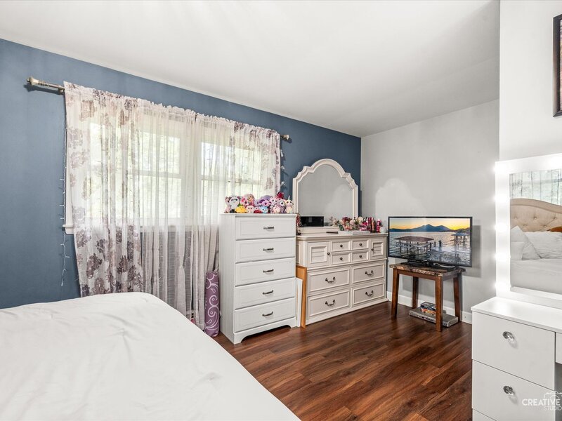 1108 Edwards Avenue St. Charles IL 60174