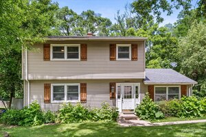 Photo of 1108 Edwards Avenue St. Charles IL 60174