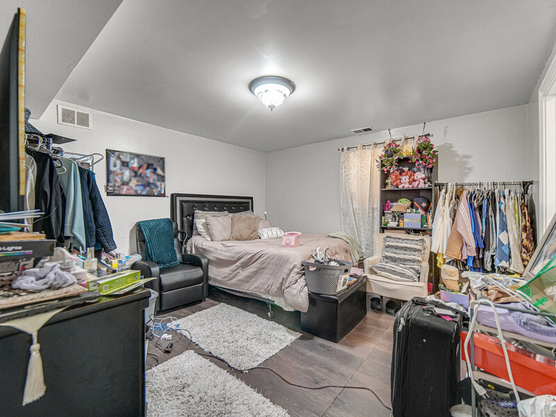 7020 S Paxton Avenue Chicago IL 60649