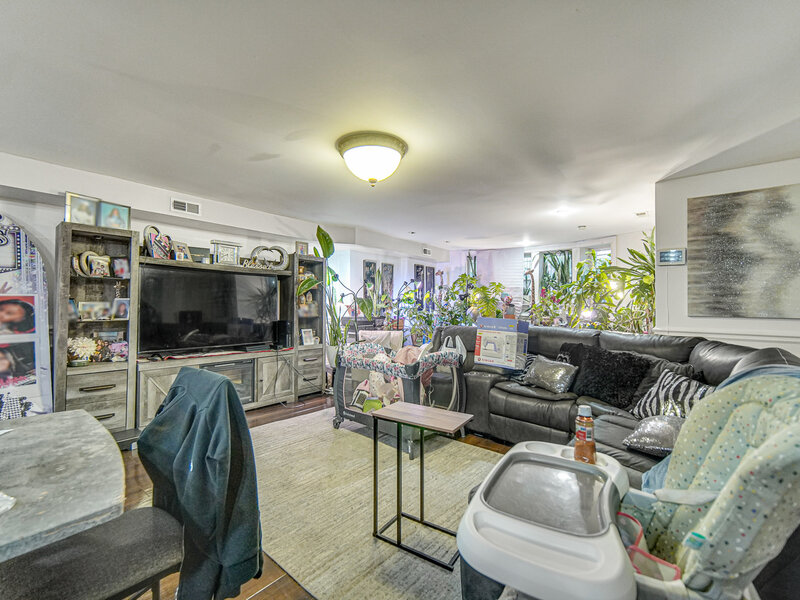 7020 S Paxton Avenue Chicago IL 60649