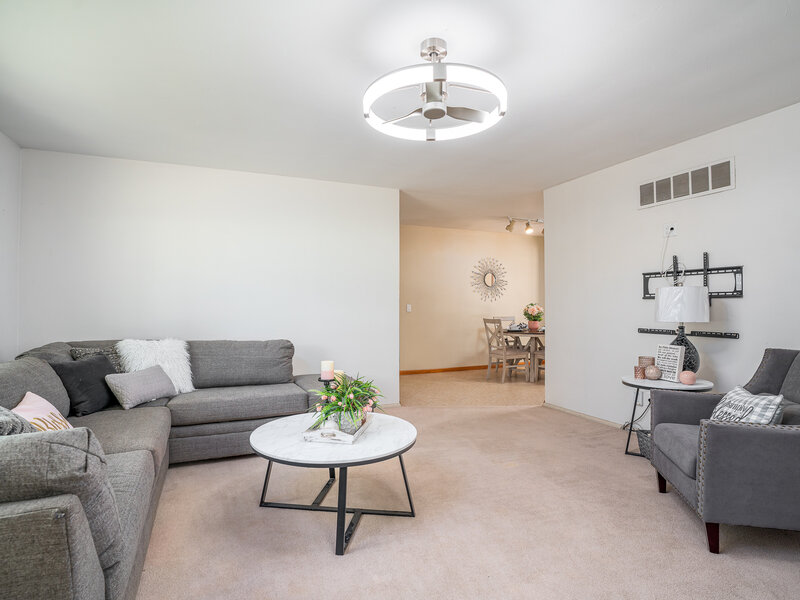 2523 Belle Avenue Davenport IA 52803