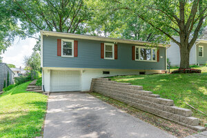 Photo of 2523 Belle Avenue Davenport IA 52803