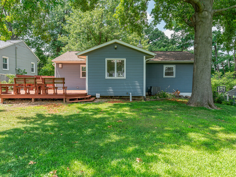 2523 Belle Avenue Davenport IA 52803