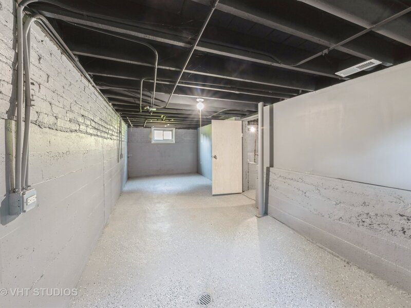 1210 Park Avenue North Chicago IL 60064