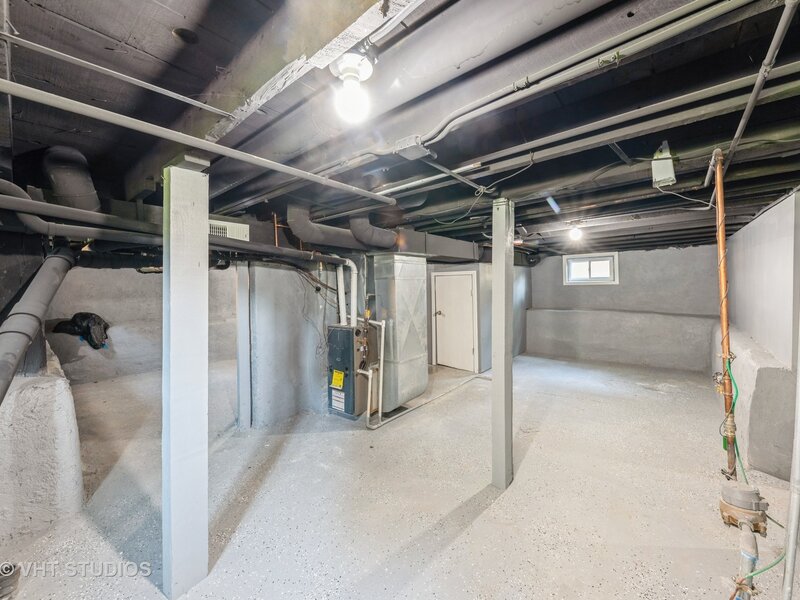 1210 Park Avenue North Chicago IL 60064