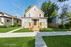 Photo of 1210 Park Avenue North Chicago IL 60064