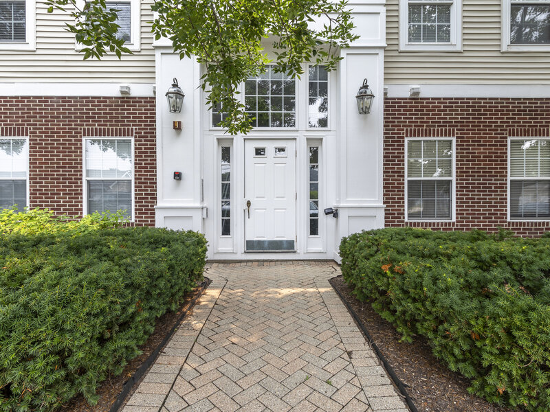 3275 Stratford Court Lake Bluff IL 60044