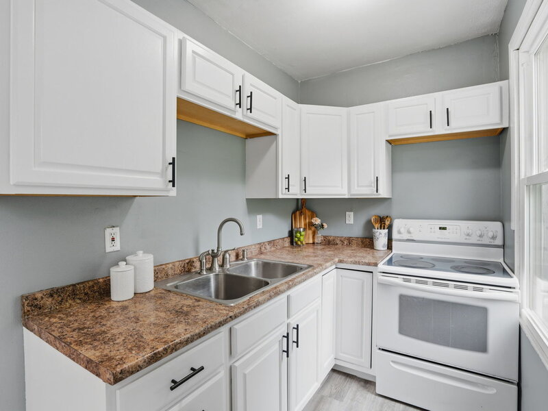 1621 14 1/2 Street Rock Island IL 61201