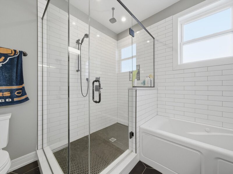 2045 N La Crosse Avenue Chicago IL 60639