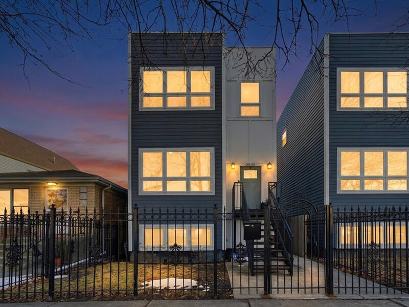 2045 N La Crosse Avenue Chicago IL 60639