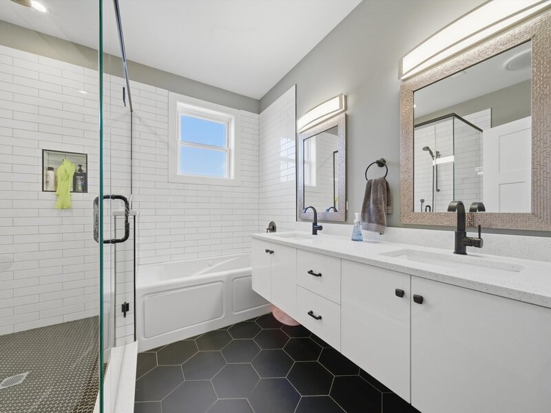 2045 N La Crosse Avenue Chicago IL 60639