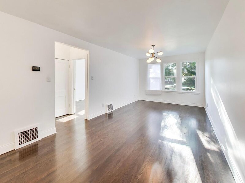 7950 S Indiana Avenue Chicago IL 60619