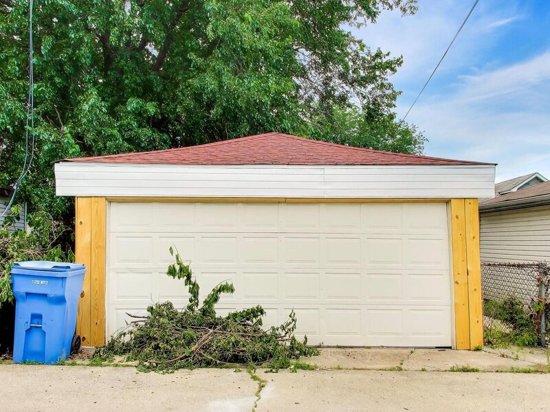 7950 S Indiana Avenue Chicago IL 60619