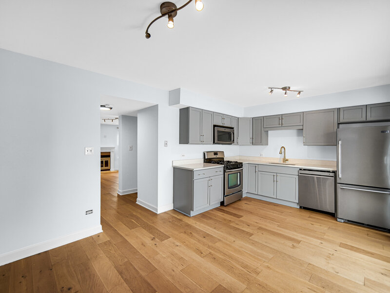 6318 Prideham Street Downers Grove IL 60516
