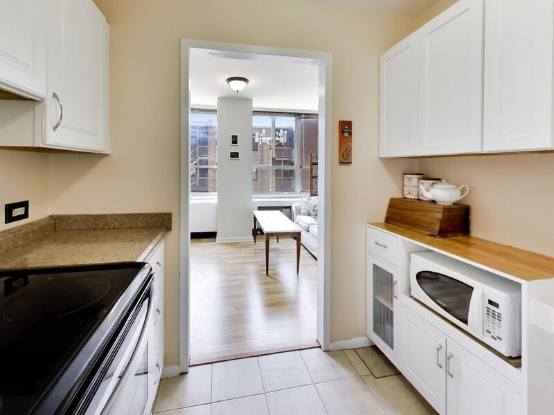 3550 N Lake Shore Drive Chicago IL 60657
