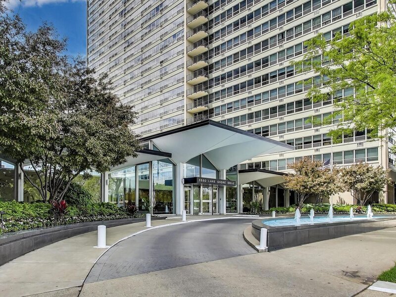 3550 N Lake Shore Drive Chicago IL 60657