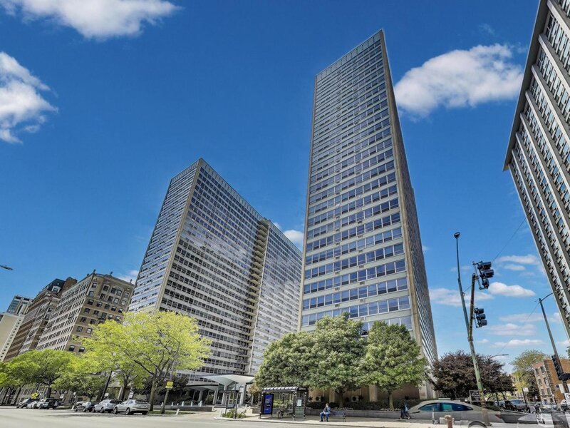 3550 N Lake Shore Drive Chicago IL 60657