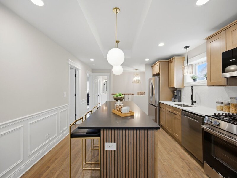 9118 S Wallace Street Chicago IL 60620