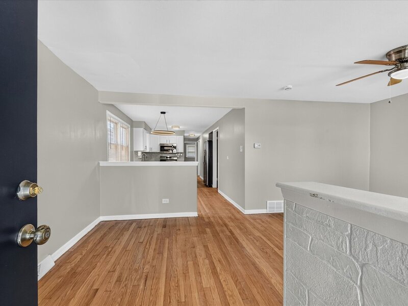 8603 S Exchange Avenue Chicago IL 60617