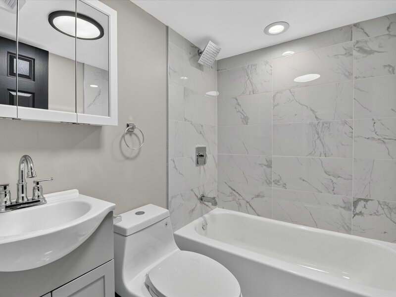 8603 S Exchange Avenue Chicago IL 60617