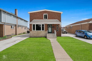 Photo of 4329 W 81st Street Chicago IL 60652
