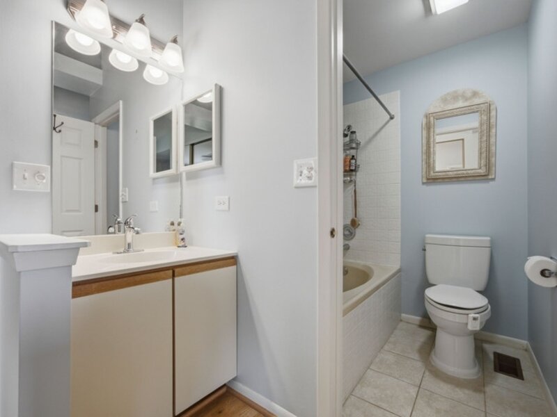 8037 Wildwood Lane Darien IL 60561