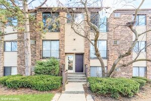 Photo of 160 Dunteman Drive Glendale Heights IL 60139 Unit 102