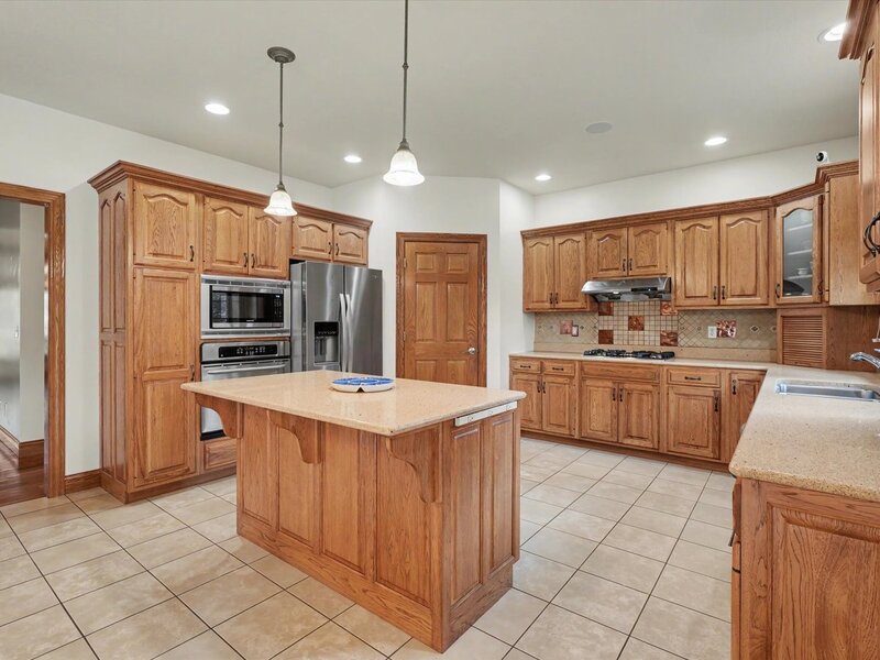 1808 Vale Street Champaign IL 61822