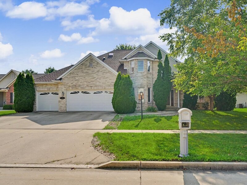 1808 Vale Street Champaign IL 61822