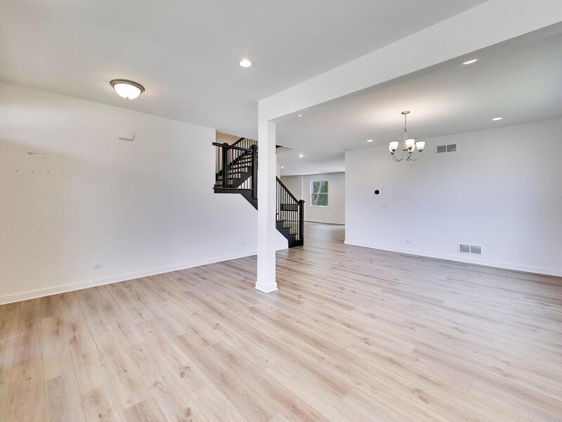 495 Timber Oak Lane Yorkville IL 60560